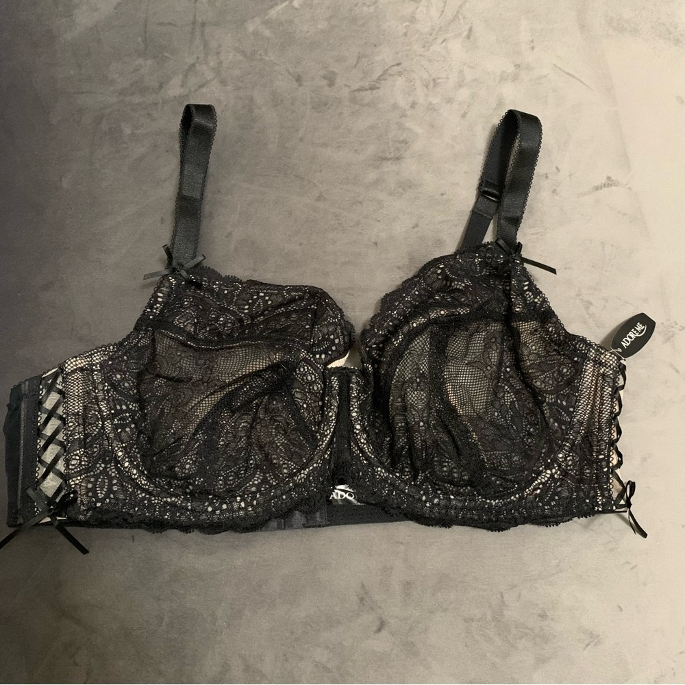 NWT Adore Me Black and Cream Lace Bra - 40C